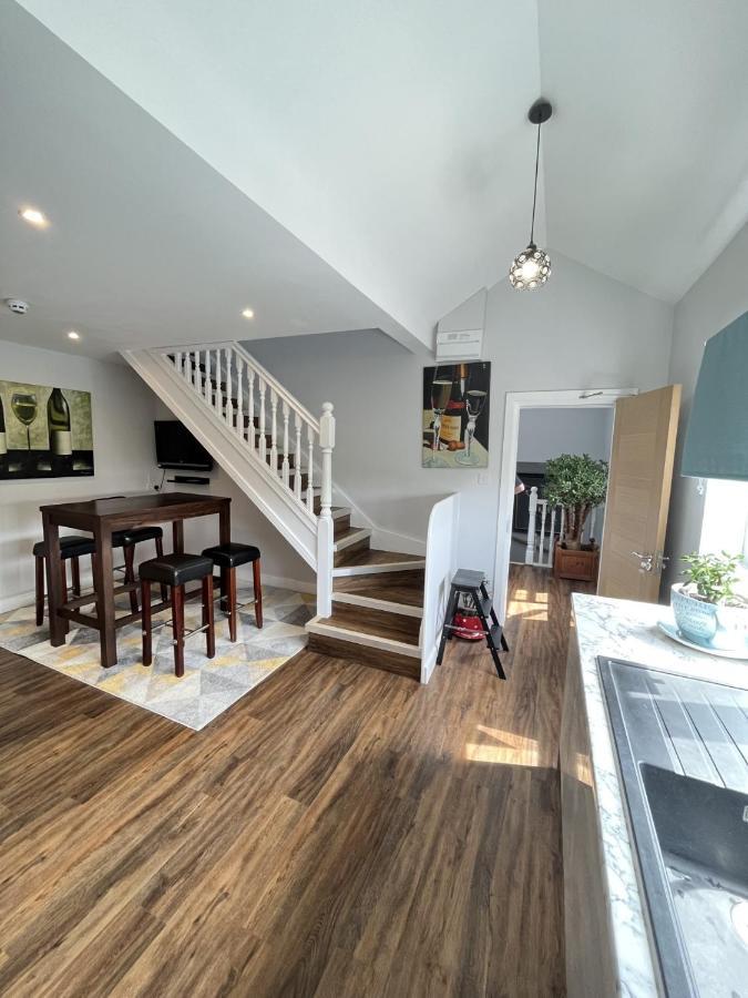 Moseley Village Apartments เบอร์มิงแฮม ภายนอก รูปภาพ