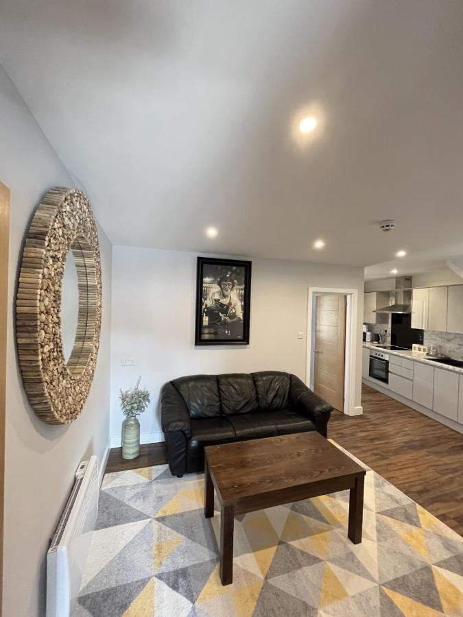 Moseley Village Apartments เบอร์มิงแฮม ภายนอก รูปภาพ